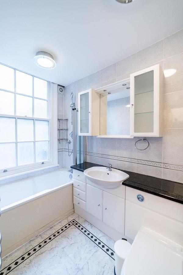 London Studio Apartment Exterior photo